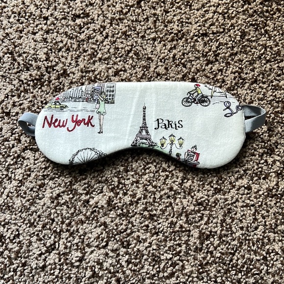 Victoria's Secret women's S short pj set with eye mask - Picture 12 of 12